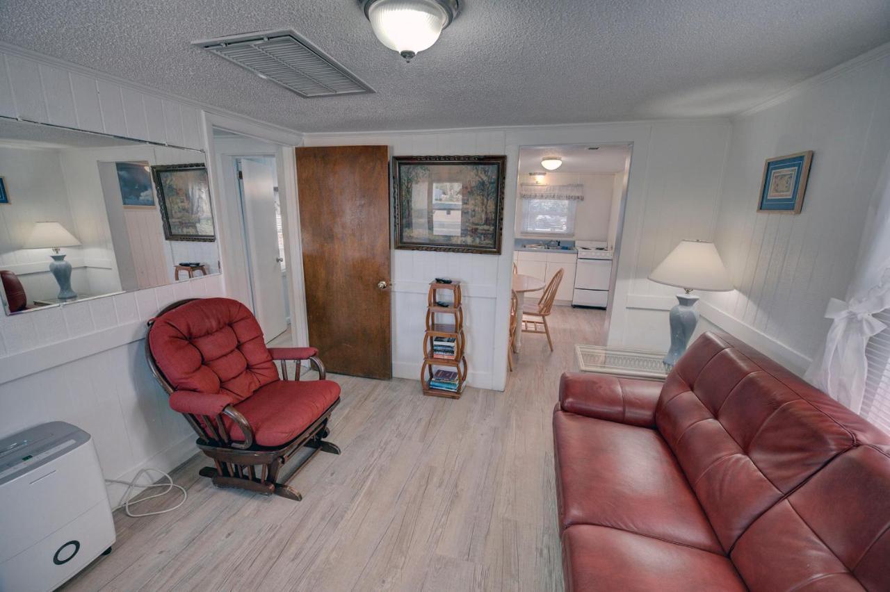 Outer Banks Motel - Village Accommodations Buxton Exteriör bild