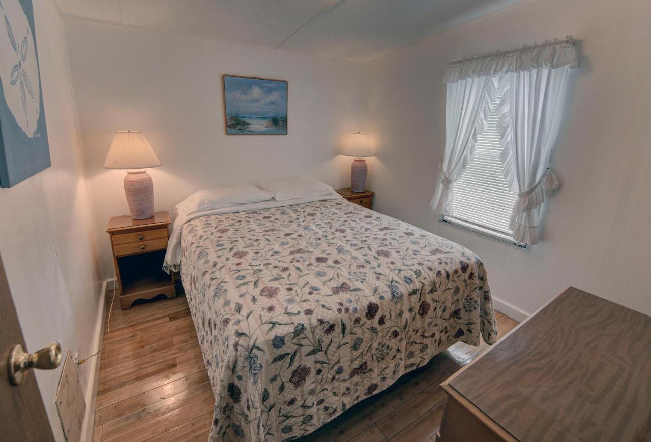 Outer Banks Motel - Village Accommodations Buxton Exteriör bild