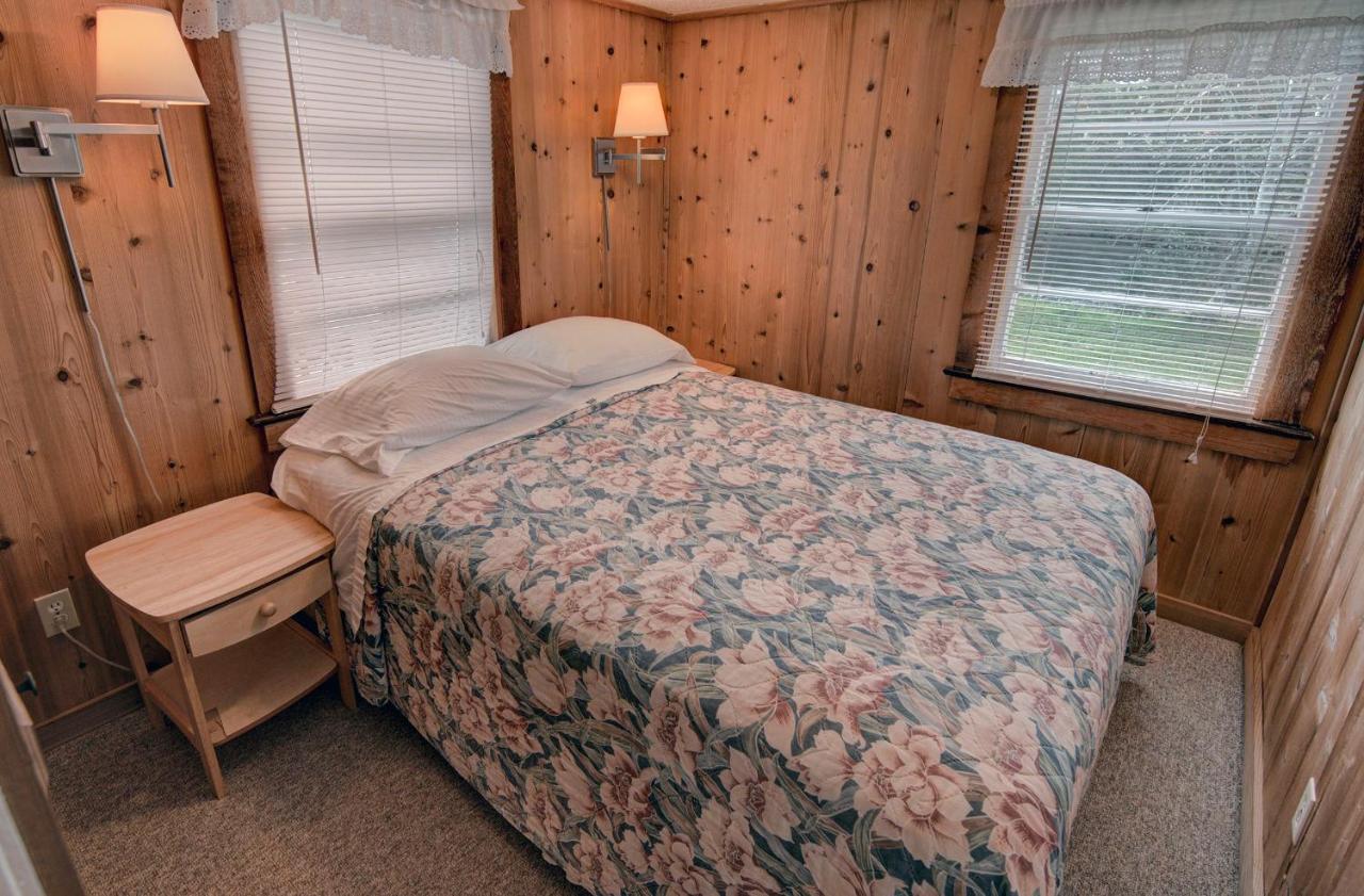 Outer Banks Motel - Village Accommodations Buxton Exteriör bild
